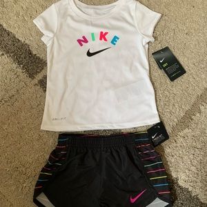 Nike toddler girls set!